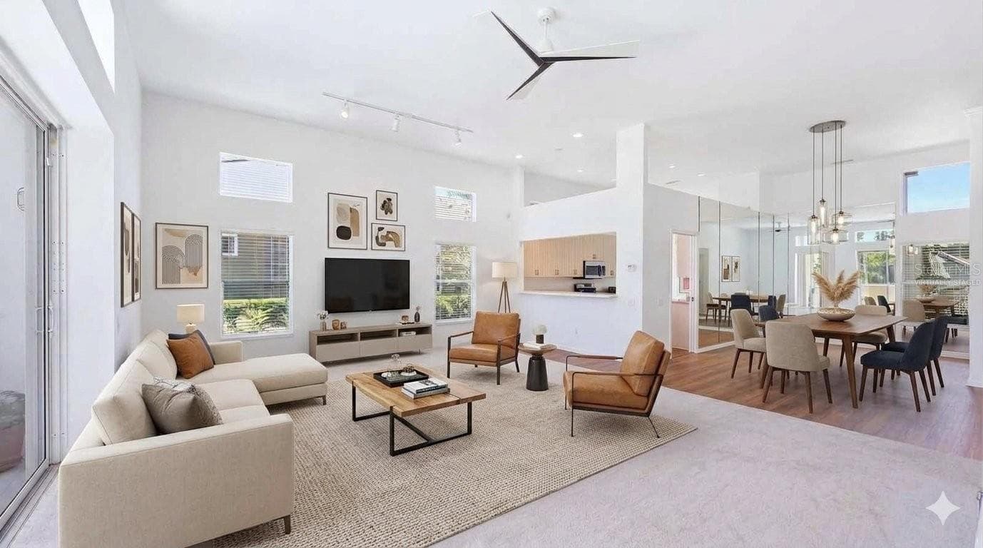 Virtually Staged - 8009 HAMPTON CT, UNIVERSITY PARK