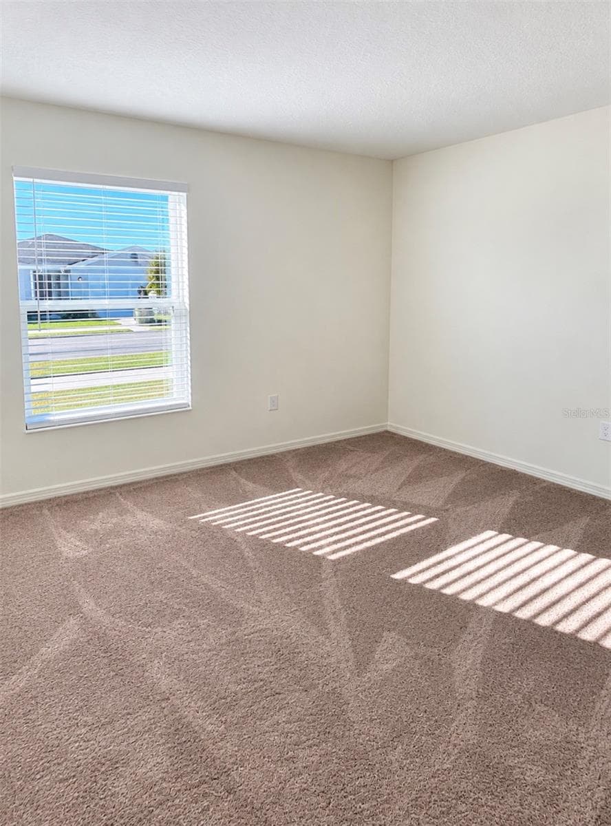 Single Family Residence at 604 SARNER PASS WAY, WINTER HAVEN, photo 8 of 21