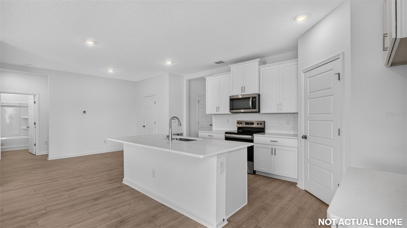 Single Family Residence at 161 SPRINGWOOD DR, PALM COAST, photo 20 of 106