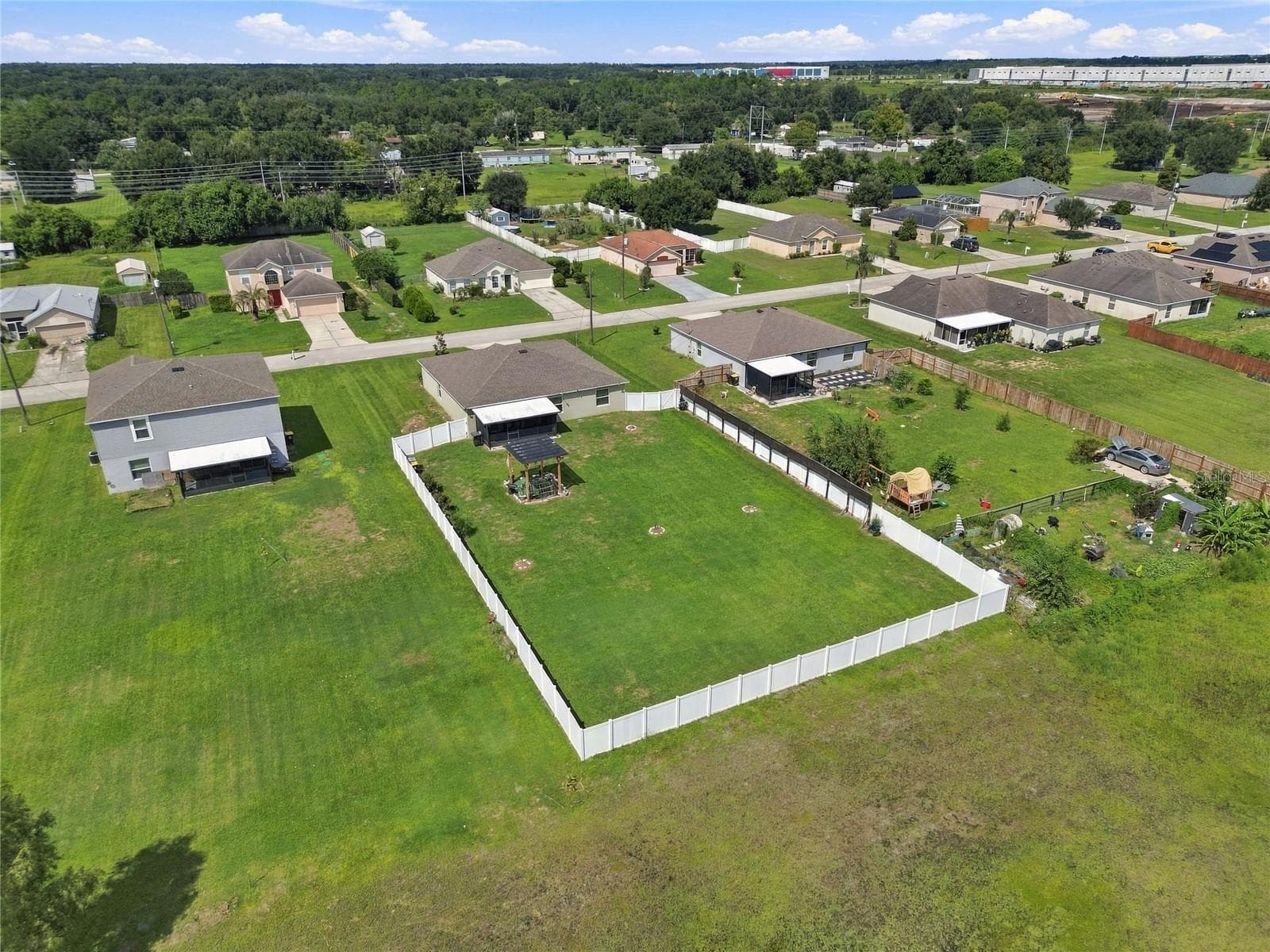 Nice fenced yard - 456 ADRIEL AVE, WINTER HAVEN