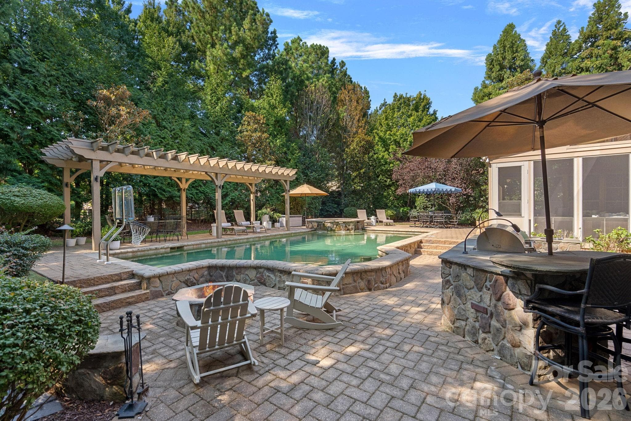 Single Family Residence at 1104 Longwood Court, Matthews, photo 37 of 44