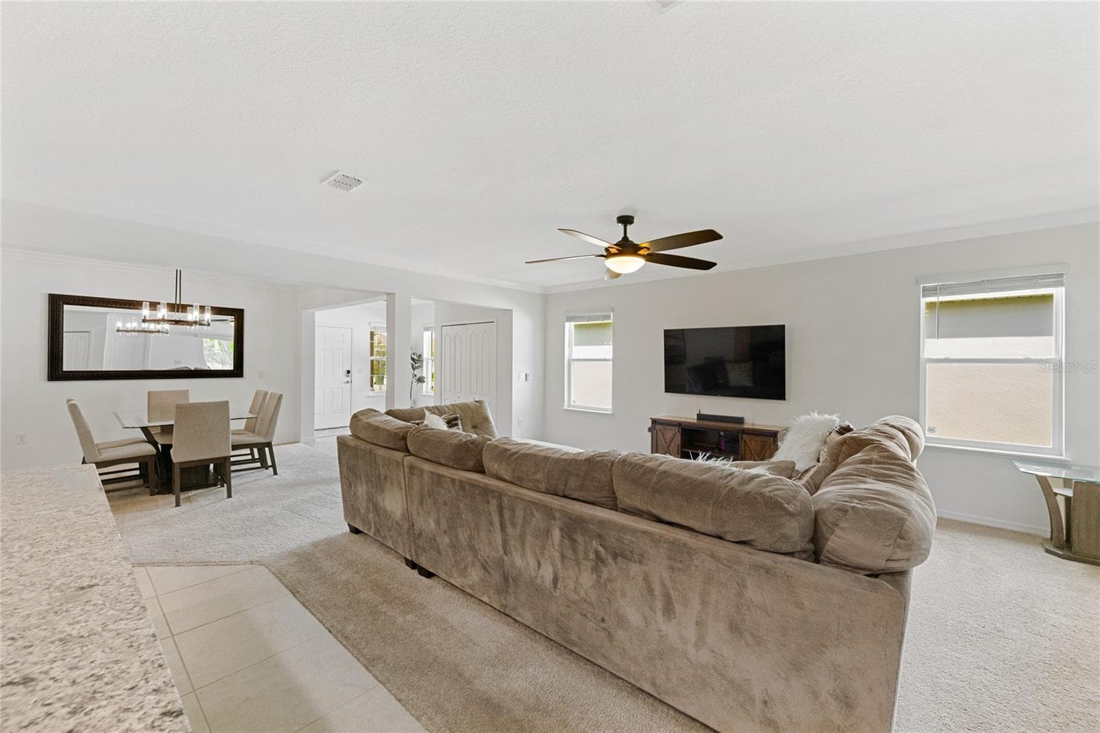 Single Family Residence at 1113 BRADFORD RIDGE DR, LEESBURG, photo 5 of 22