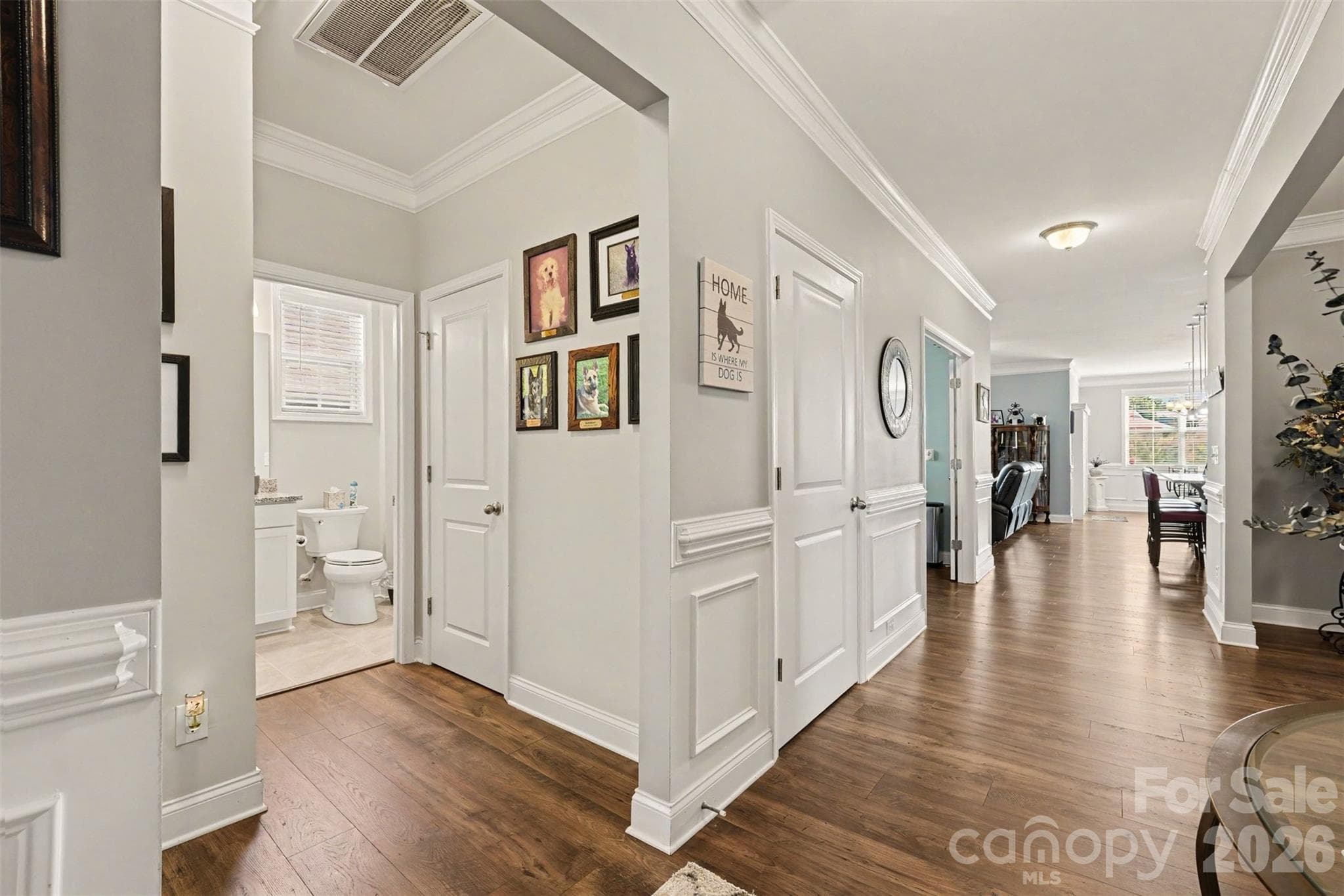 Single Family Residence at 110 Boatwright Lane, Mooresville, photo 5 of 27