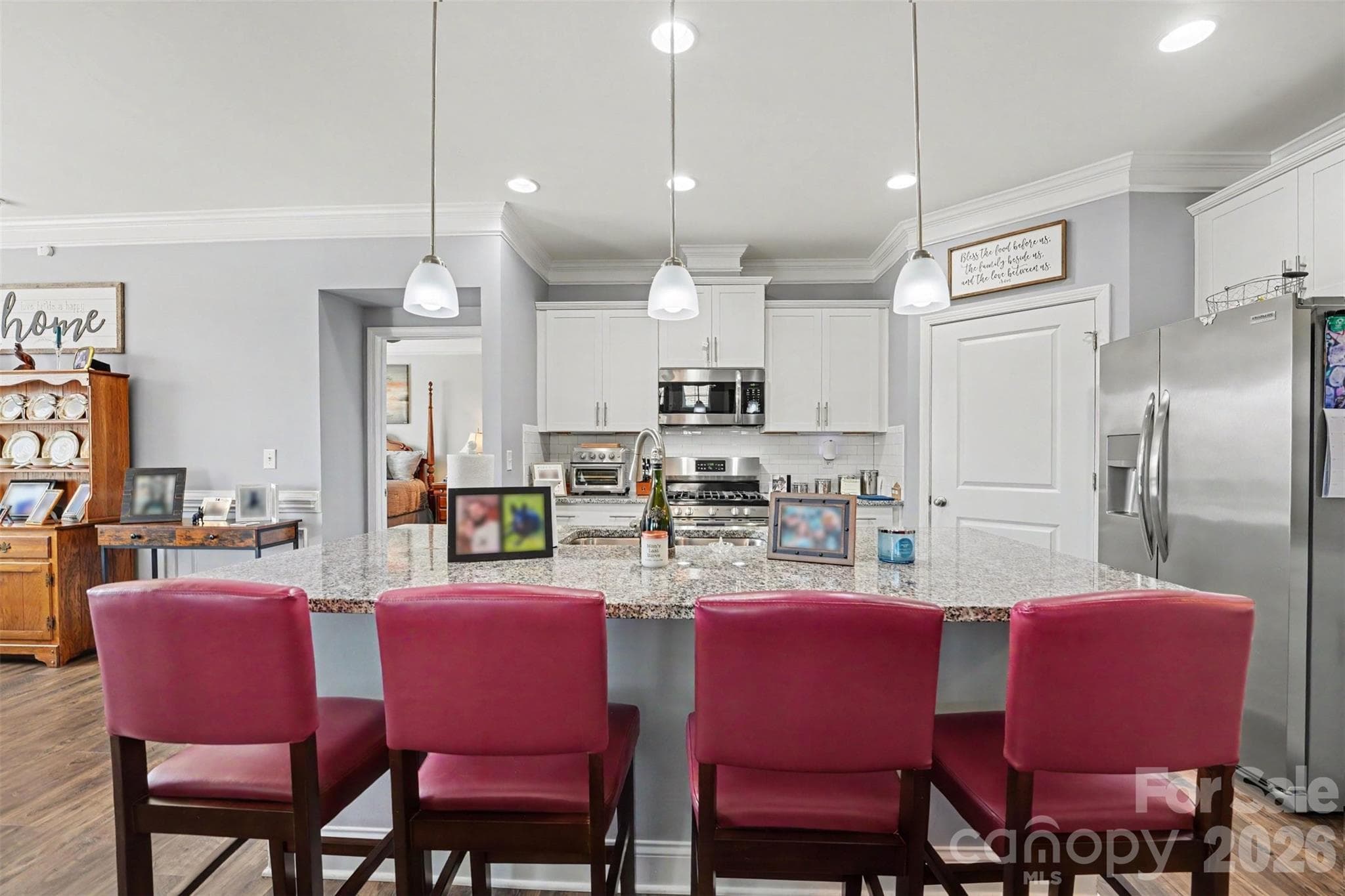 Single Family Residence at 110 Boatwright Lane, Mooresville, photo 2 of 27