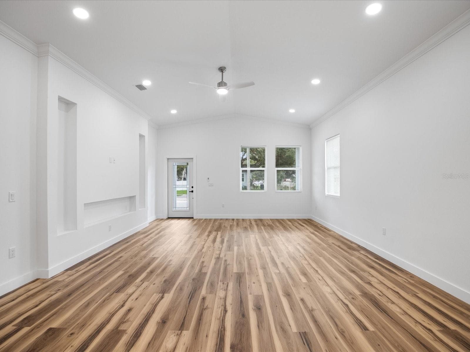 Single Family Residence at 611 ELM ST, SAFETY HARBOR, photo 5 of 45