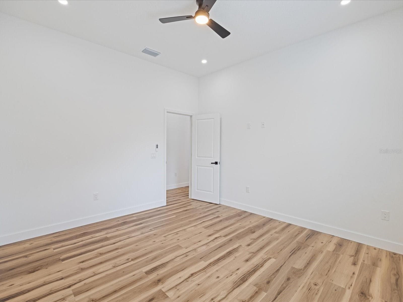 Single Family Residence at 611 ELM ST, SAFETY HARBOR, photo 20 of 45