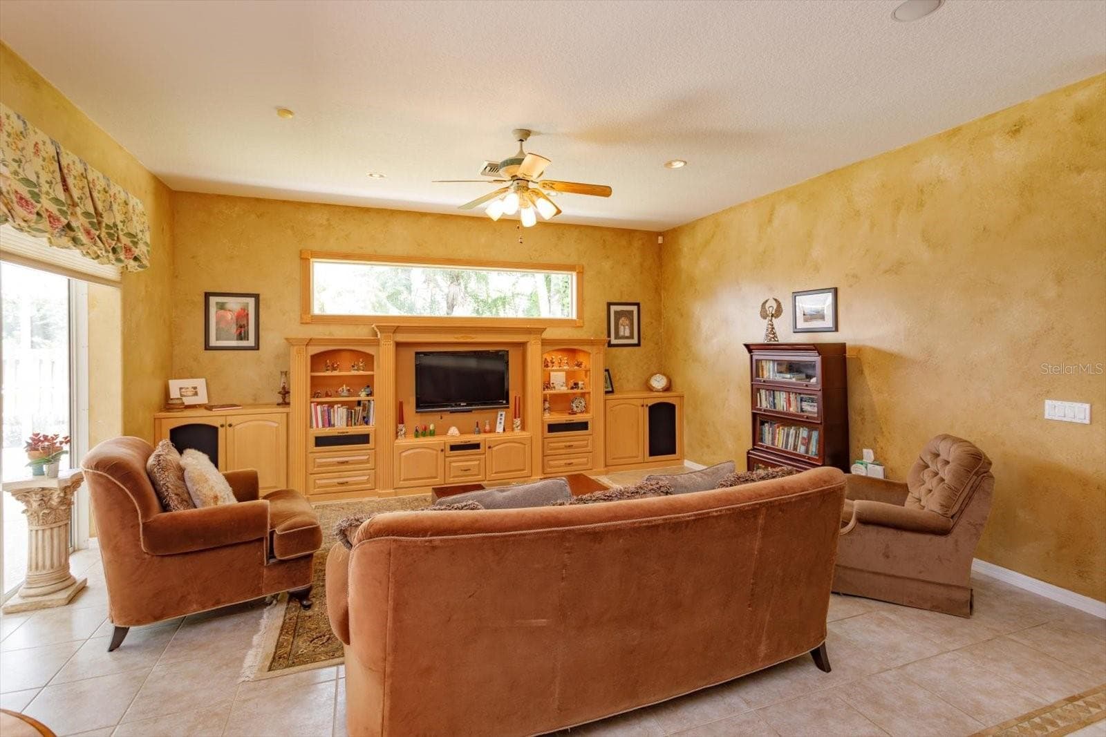 Single Family Residence at 2898 OAK BLUFF WAY, OVIEDO, photo 15 of 43