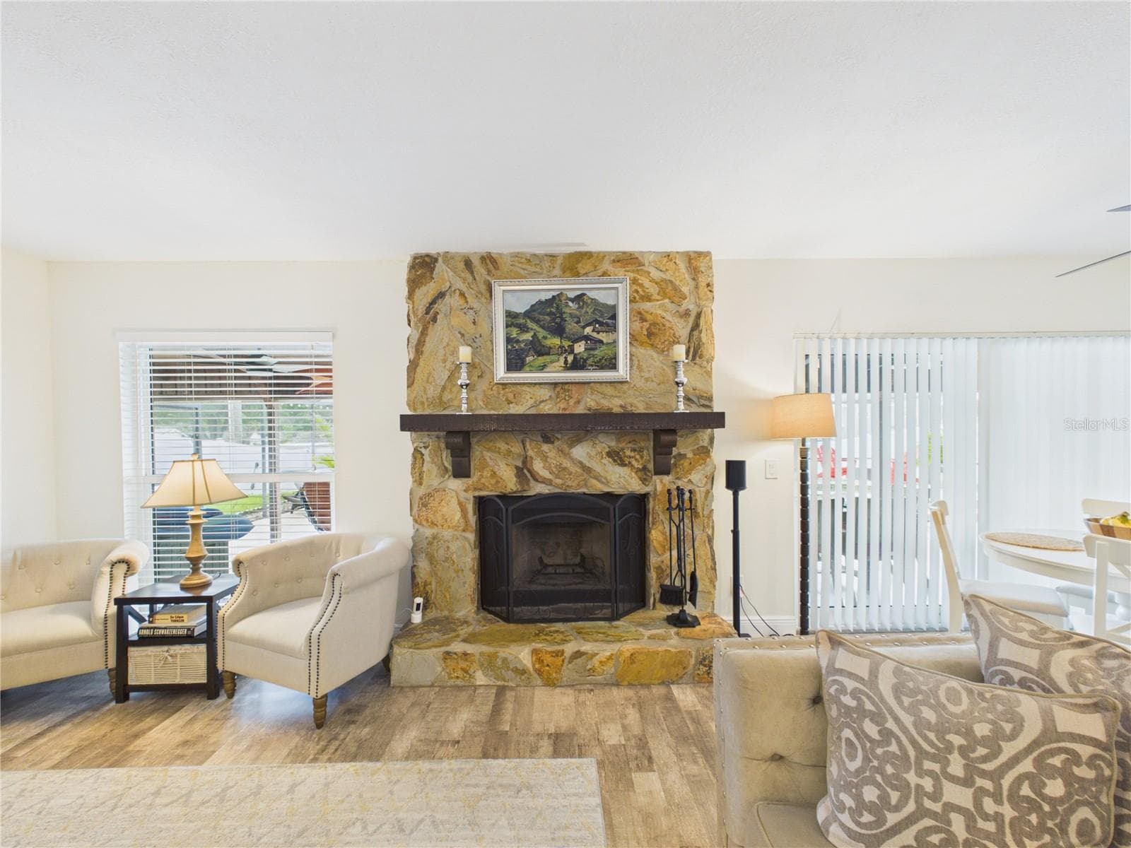 Fire place - 16004 EAGLE RIVER WAY, TAMPA