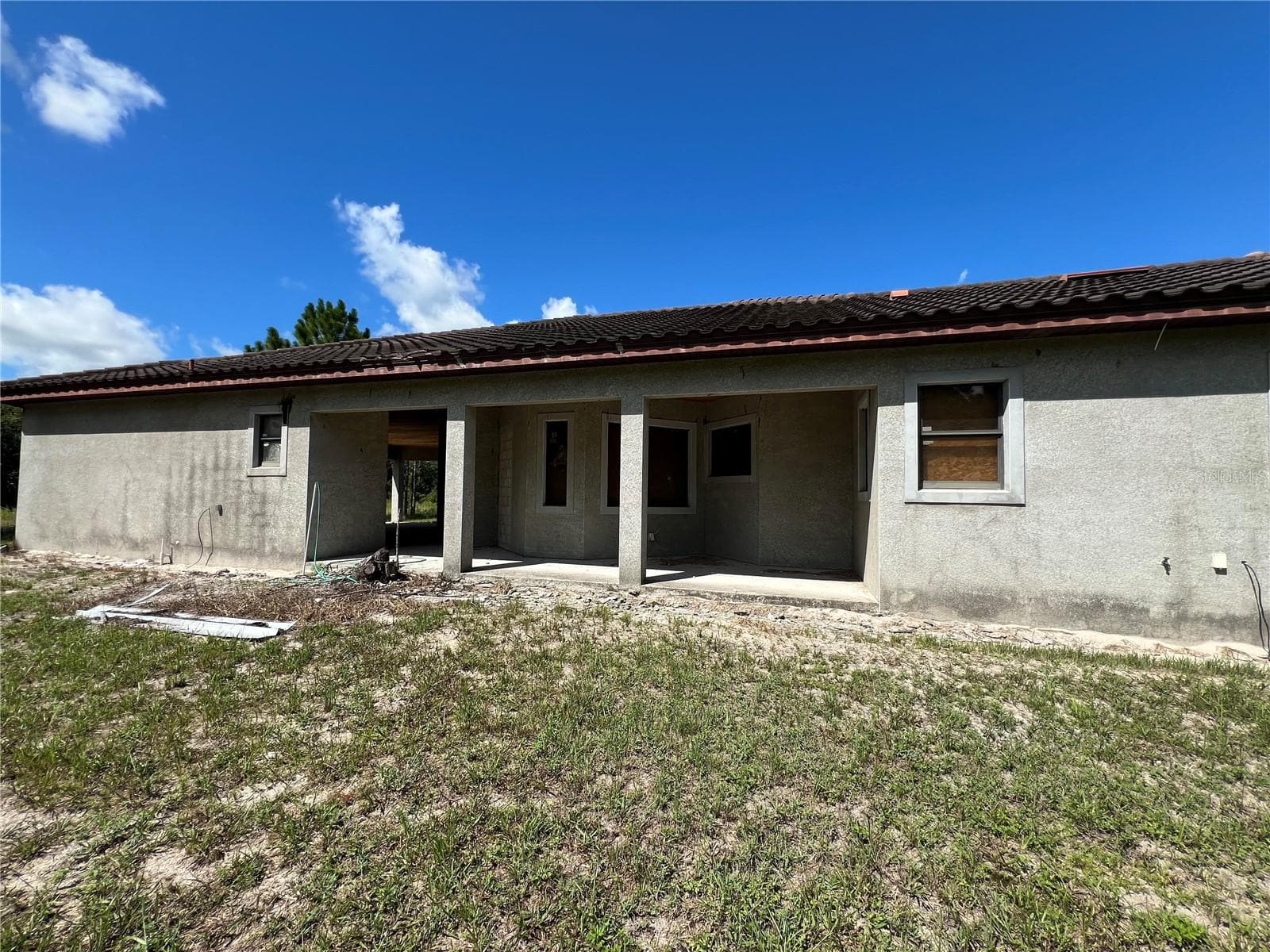 Single Family Residence at 3811 GALLARDIA DR, INDIAN LAKE ESTATES, photo 6 of 8