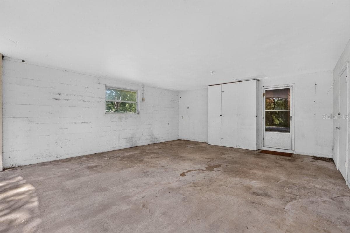 Single Family Residence at 779 TIMOTHY ST, ORMOND BEACH, photo 14 of 36