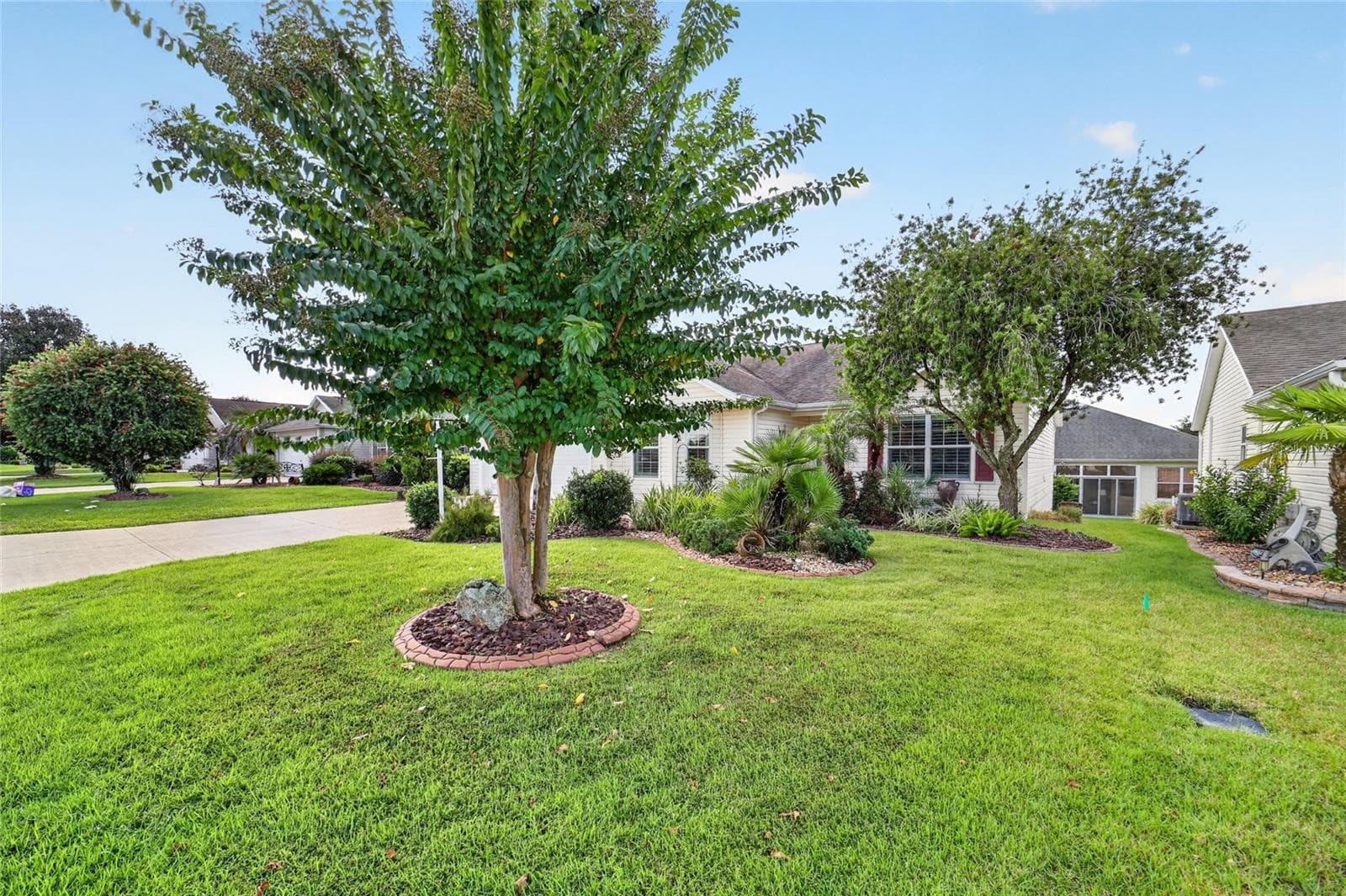 Single Family Residence at 770 GOLIATH PL, THE VILLAGES, photo 6 of 63