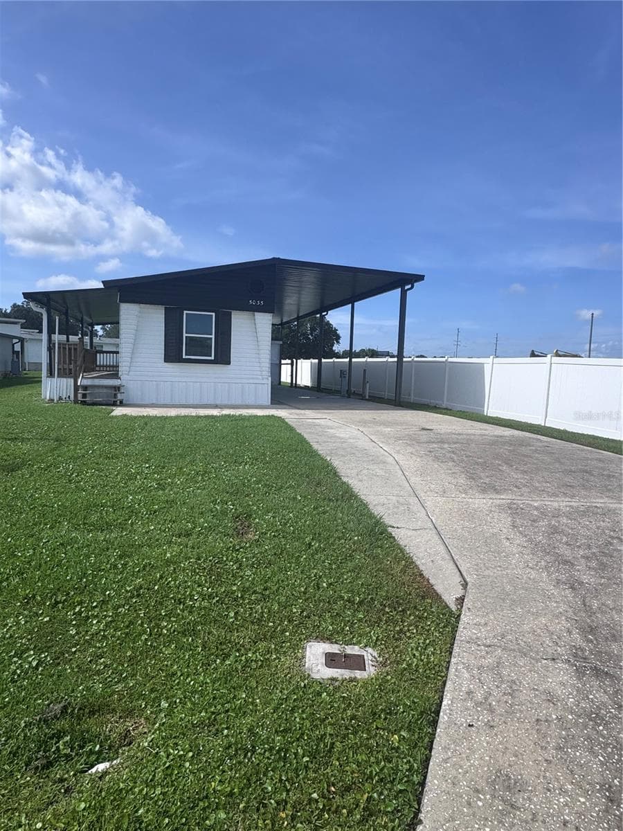 Manufactured Home at 5035 SOUTHSHORE DR, POLK CITY, photo 33 of 34