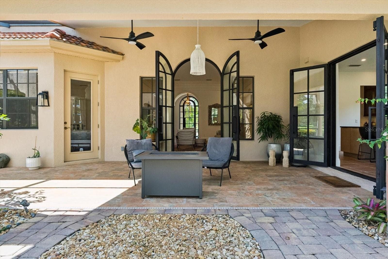 Single Family Residence at 7047 VILAMOURA PL, LAKEWOOD RANCH, photo 31 of 44