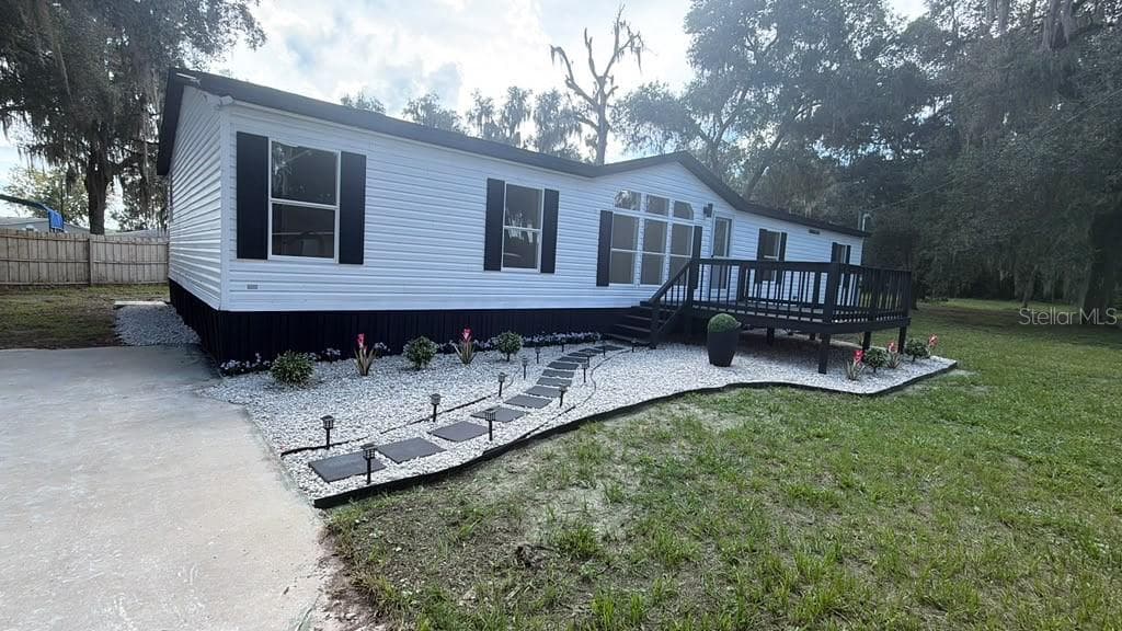 1155 N BEACH PARK DR