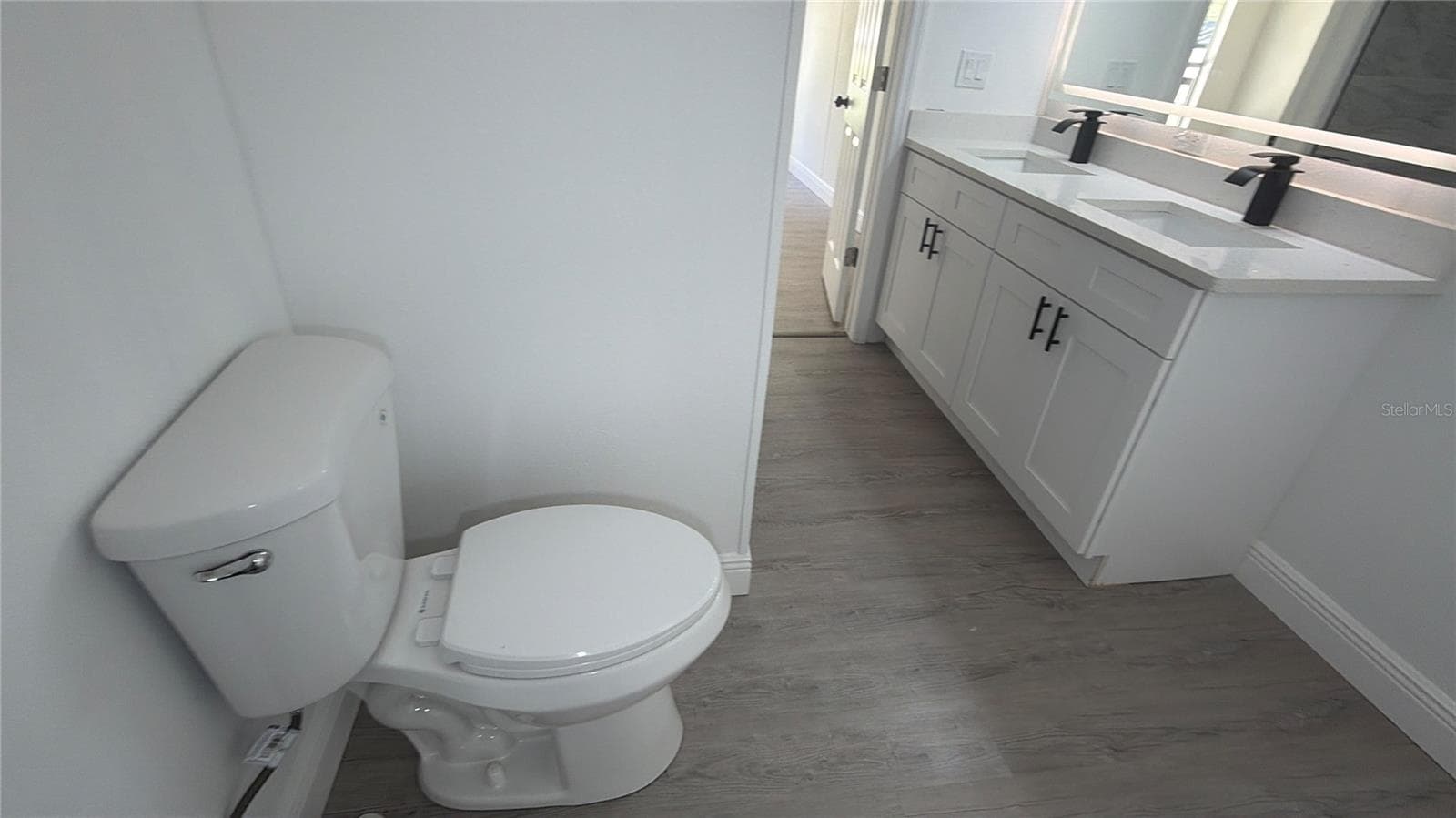 Manufactured Home at 1155 N BEACH PARK DR, INVERNESS, photo 16 of 65