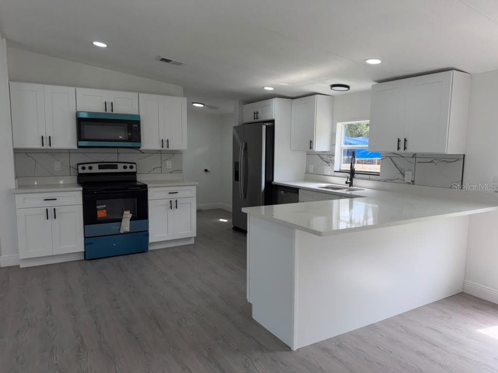Manufactured Home at 1155 N BEACH PARK DR, INVERNESS, photo 12 of 65