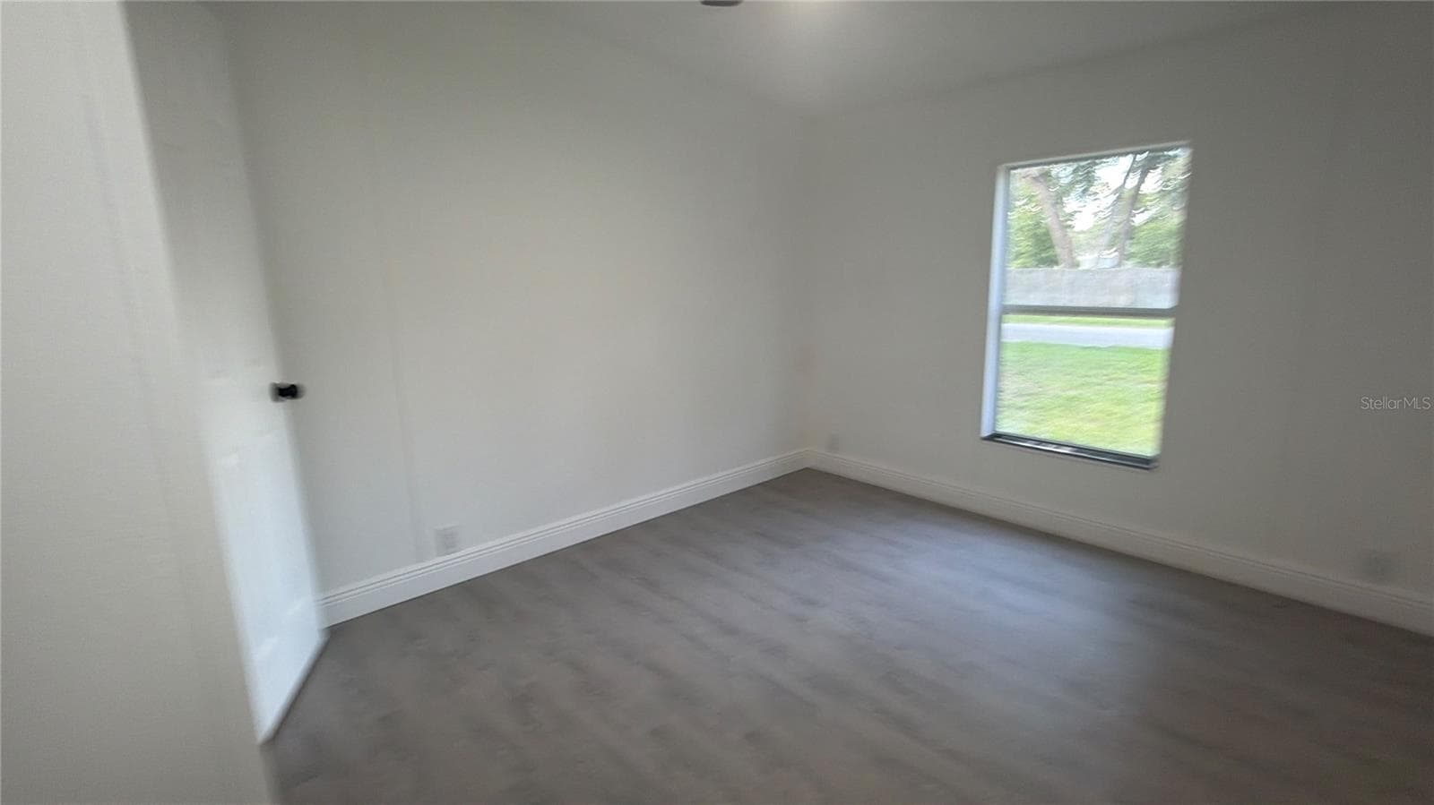 Manufactured Home at 1155 N BEACH PARK DR, INVERNESS, photo 38 of 65