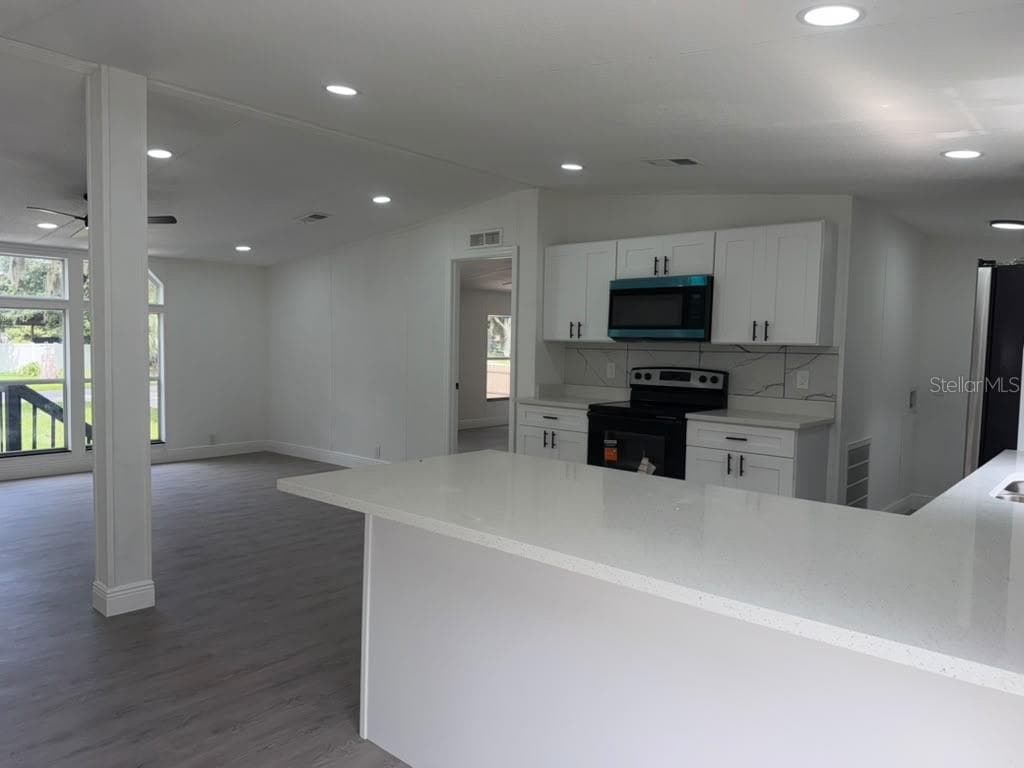 Manufactured Home at 1155 N BEACH PARK DR, INVERNESS, photo 50 of 65