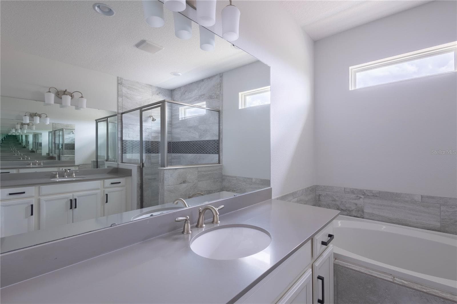 Single Family Residence at 7214 PARADISO DR, APOLLO BEACH, photo 37 of 58