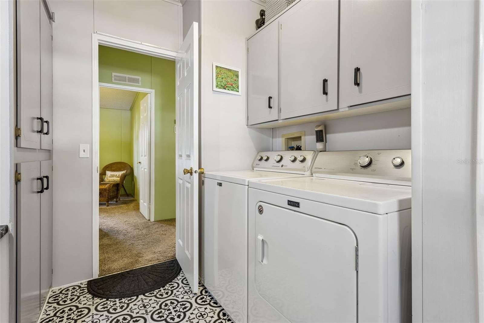 Manufactured Home at 25040 BETTON HL, LEESBURG, photo 15 of 20