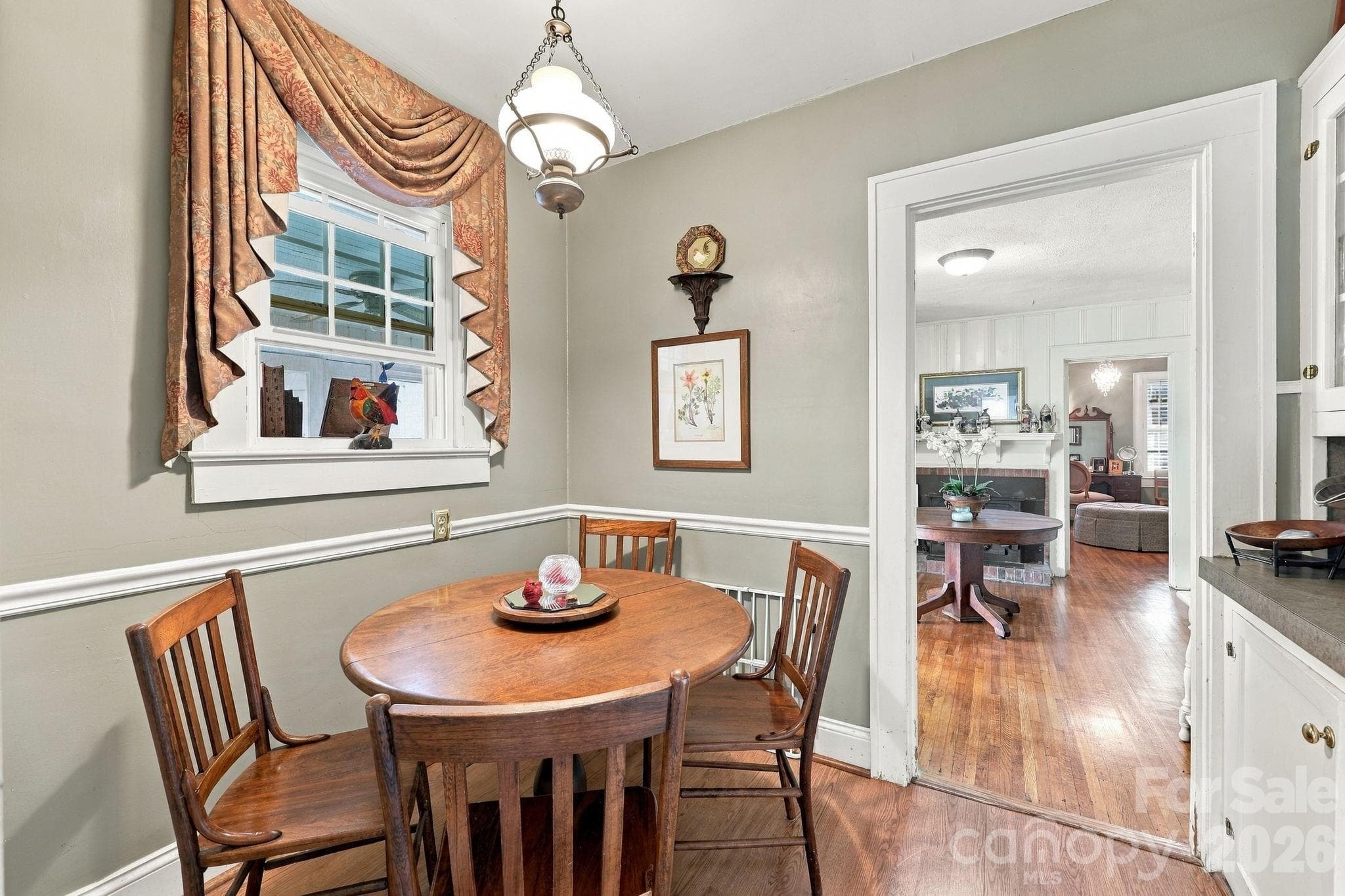 Eat in off kitchen w/ built in cabinets - 1200 Central Drive, Kannapolis