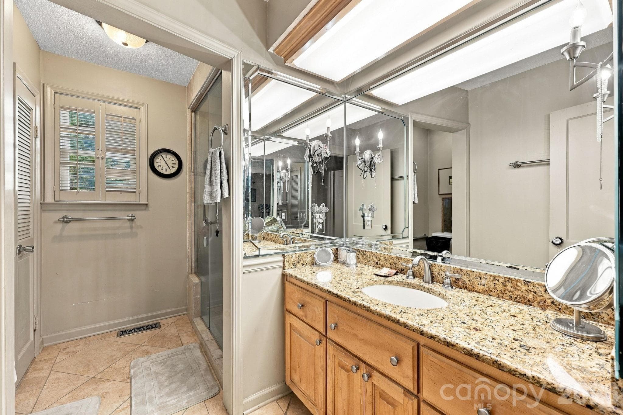 Full bath main level - 1200 Central Drive, Kannapolis