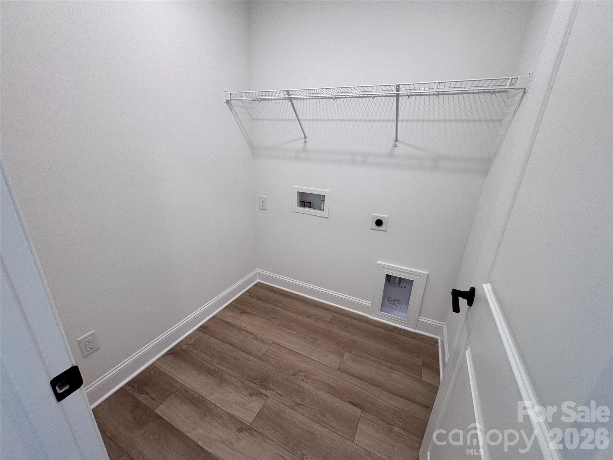 Laundry Room - Monroe
