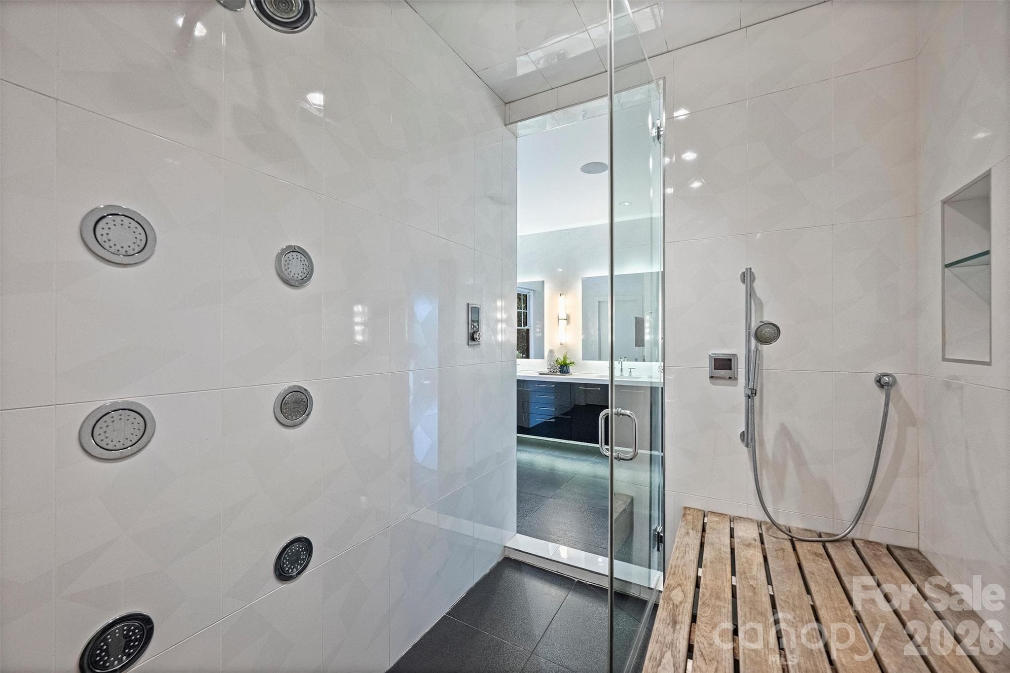 Steam shower - 423 S Summit Avenue, Charlotte