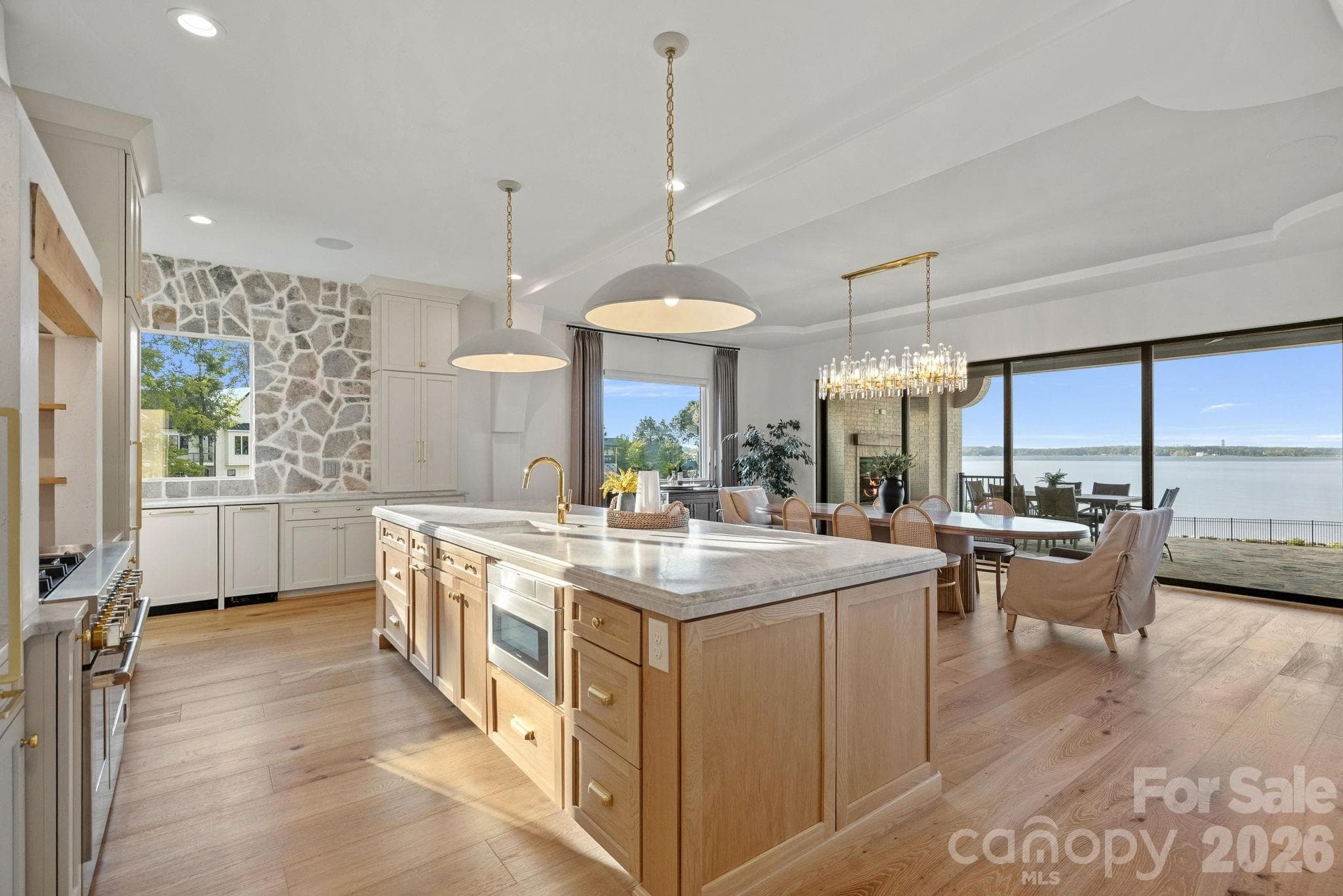 Single Family Residence at 7679 Rabbit Circle, Denver, photo 19 of 48