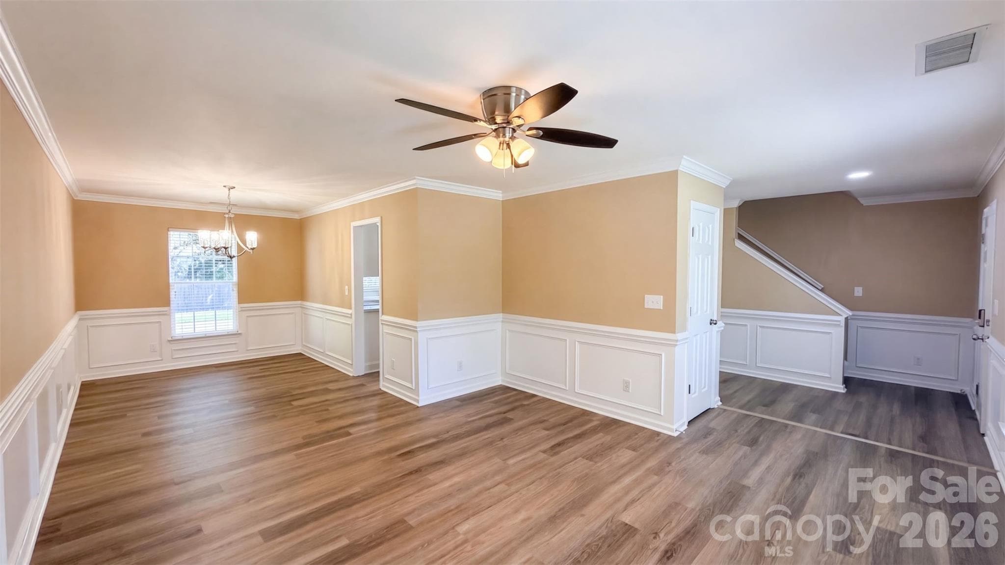 Single Family Residence at 9334 Arbor Creek Drive, Charlotte, photo 3 of 21