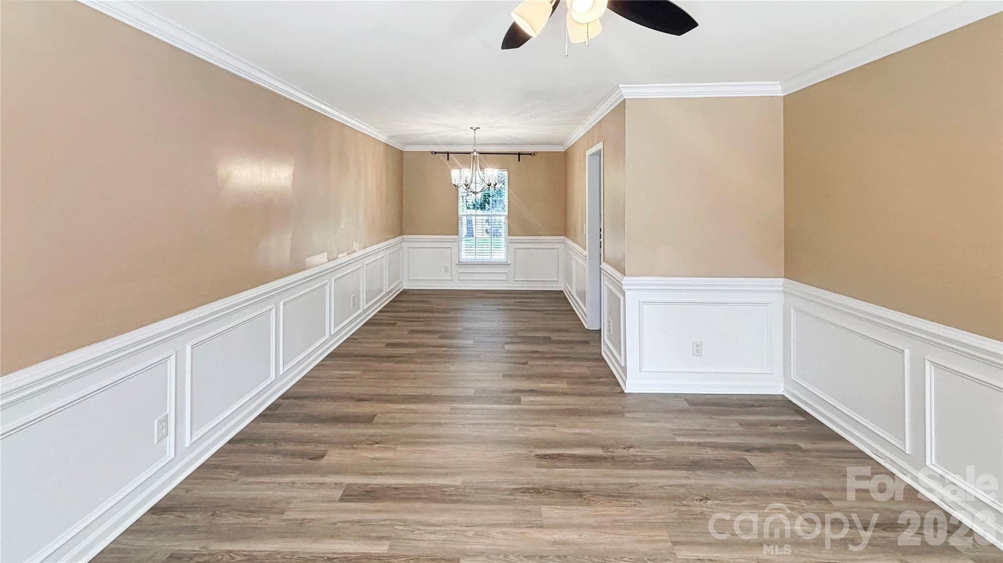 Single Family Residence at 9334 Arbor Creek Drive, Charlotte, photo 7 of 21