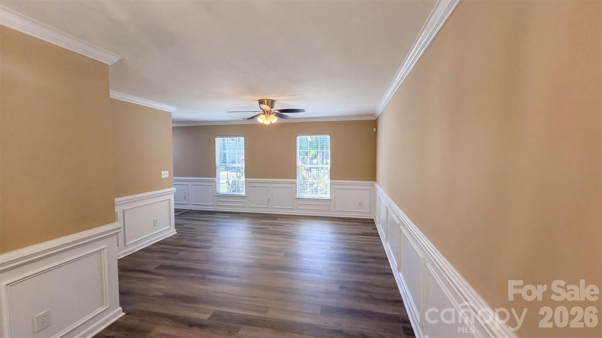 Single Family Residence at 9334 Arbor Creek Drive, Charlotte, photo 8 of 21