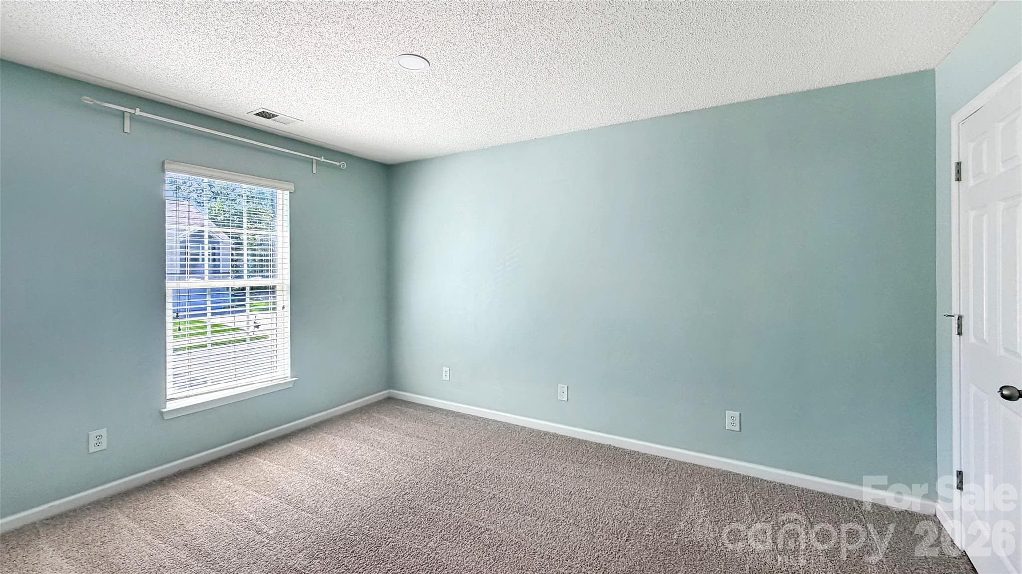 Single Family Residence at 9334 Arbor Creek Drive, Charlotte, photo 13 of 21