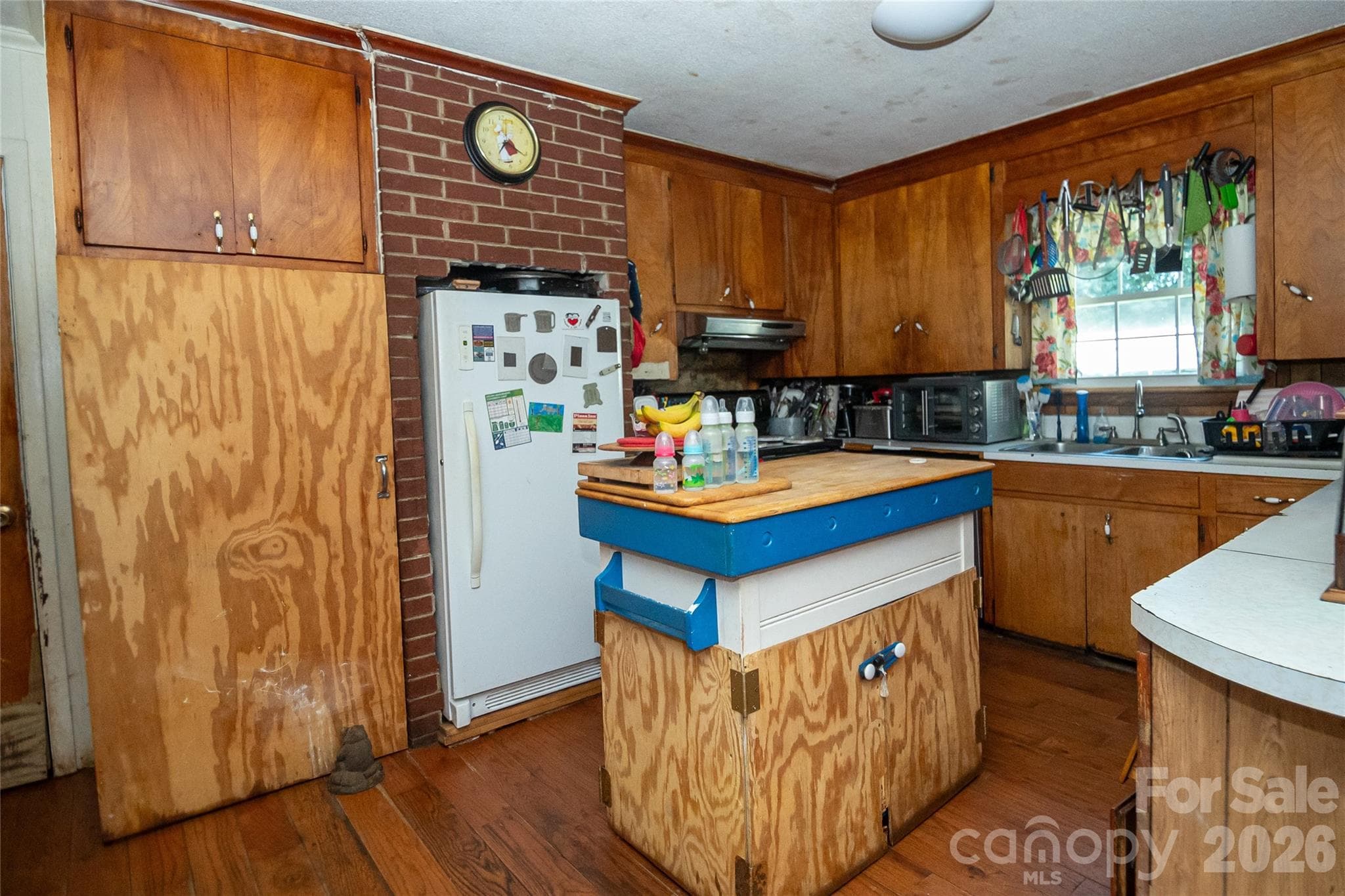 Single Family Residence at 613 Plato Lee Road, Shelby, photo 10 of 17