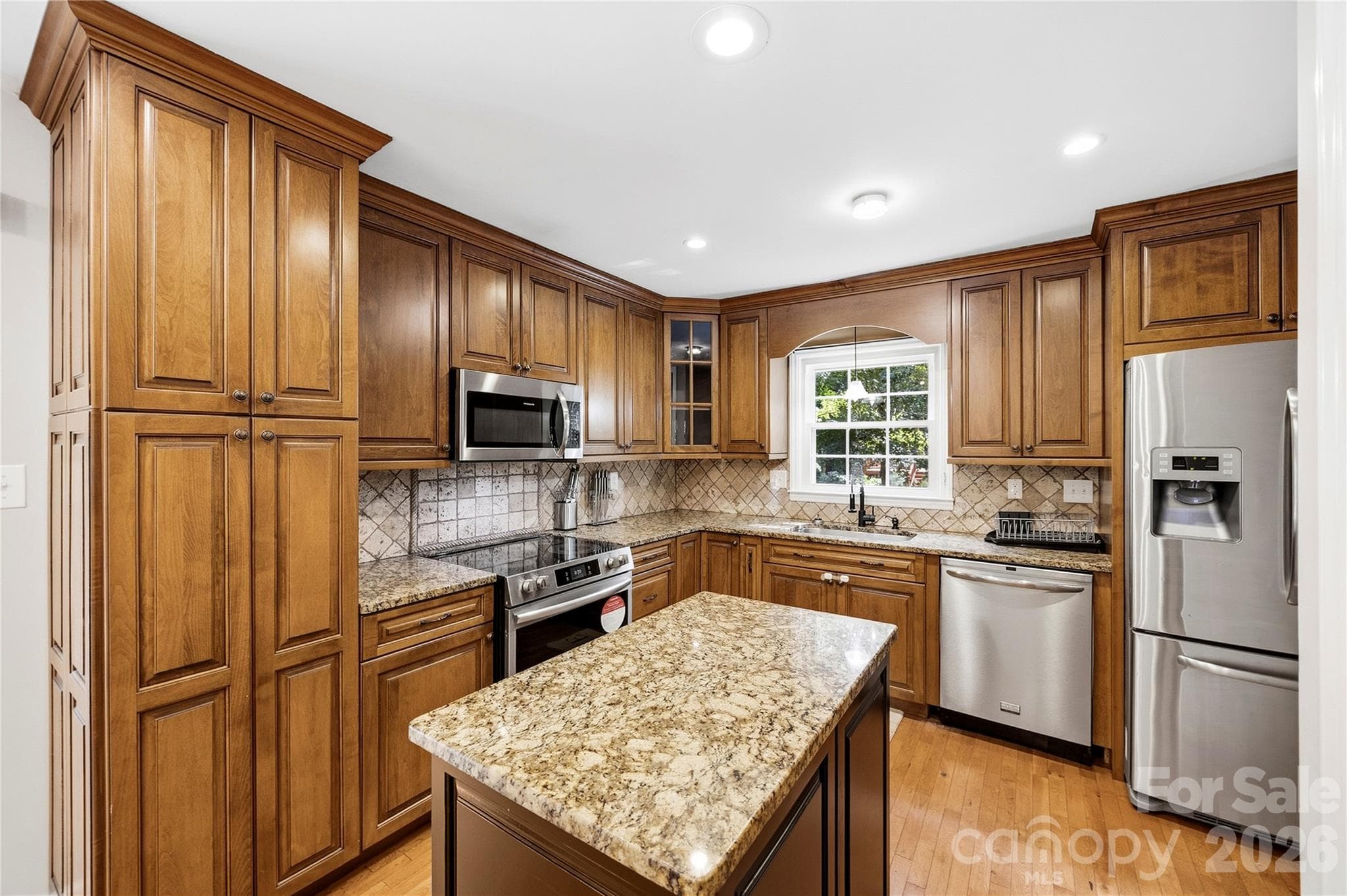Single Family Residence at 3724 Beulah Church Road, Matthews, photo 11 of 39