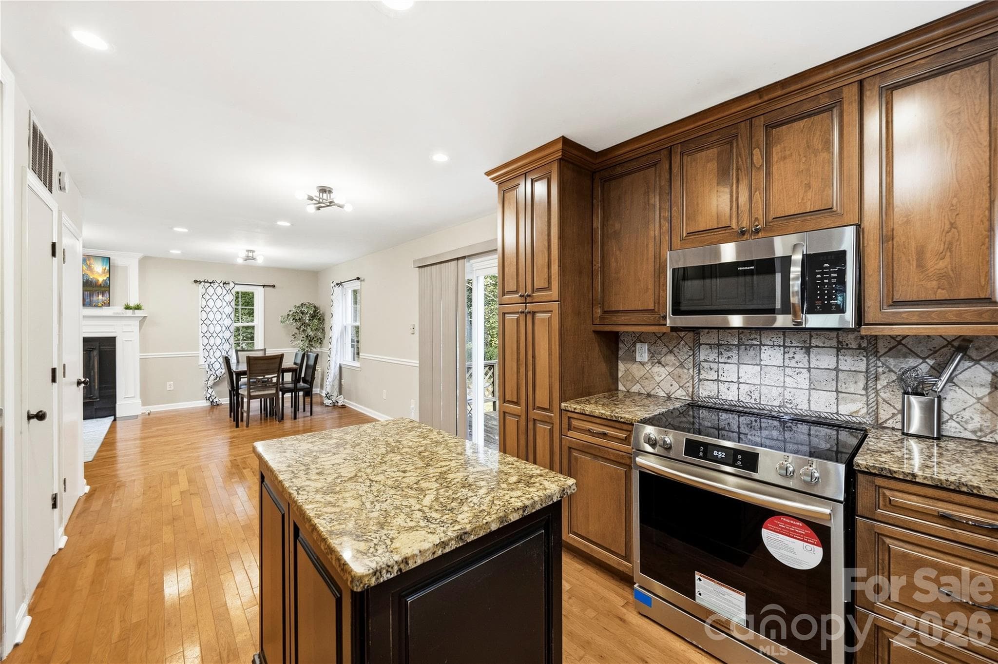 Single Family Residence at 3724 Beulah Church Road, Matthews, photo 12 of 39
