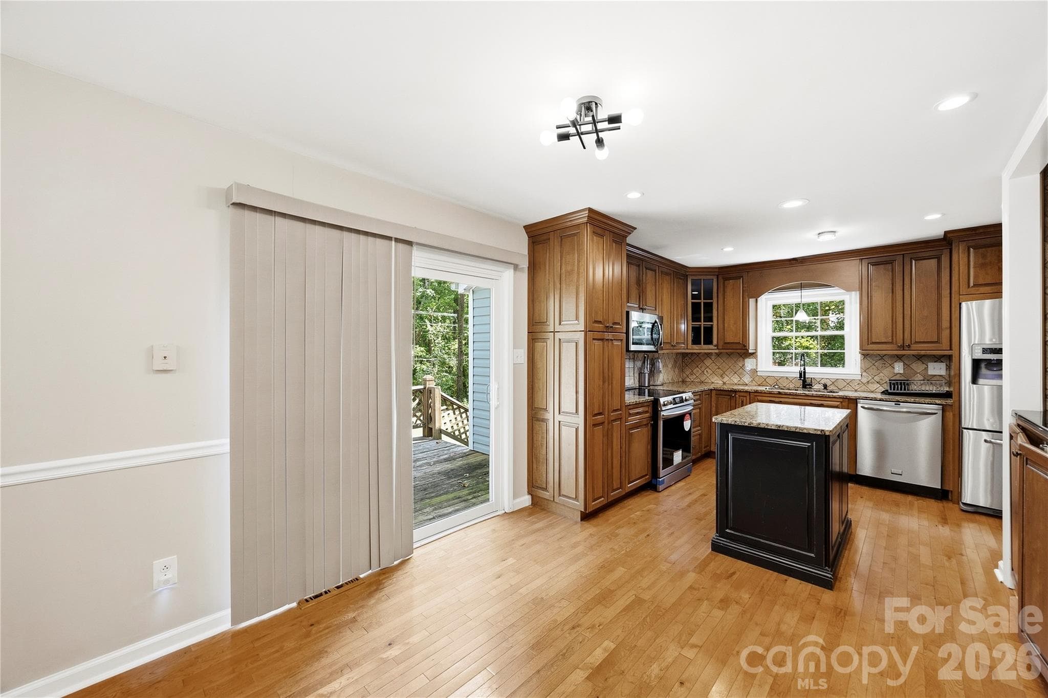 Single Family Residence at 3724 Beulah Church Road, Matthews, photo 14 of 39
