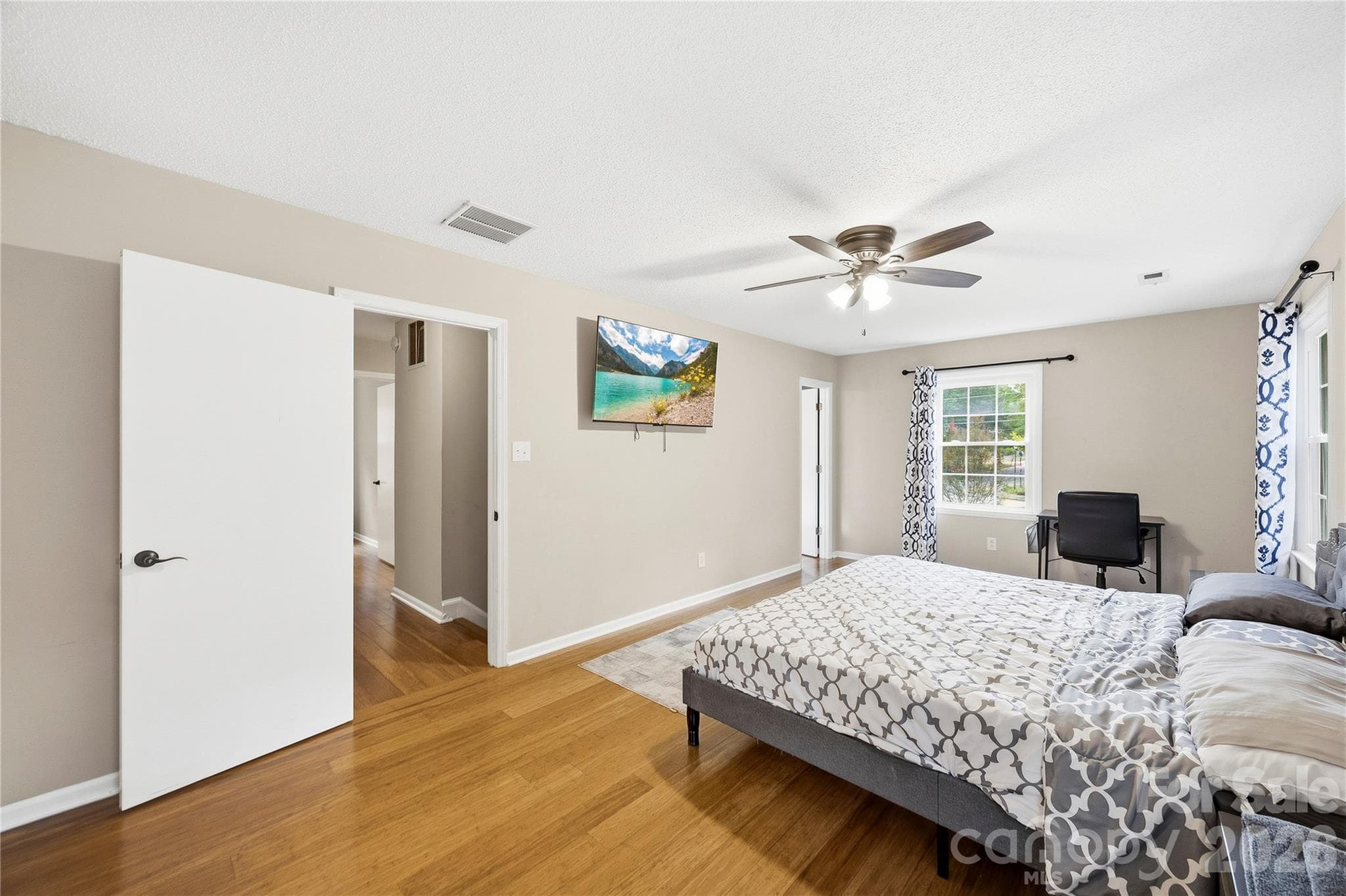 Single Family Residence at 3724 Beulah Church Road, Matthews, photo 25 of 39