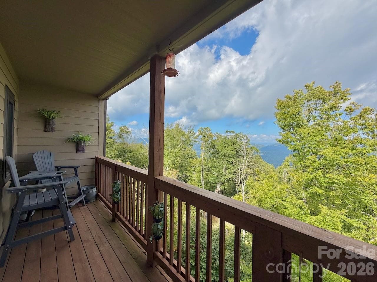 Condominium at 102 Sugar Ski Drive, Sugar Mountain, photo 10 of 38
