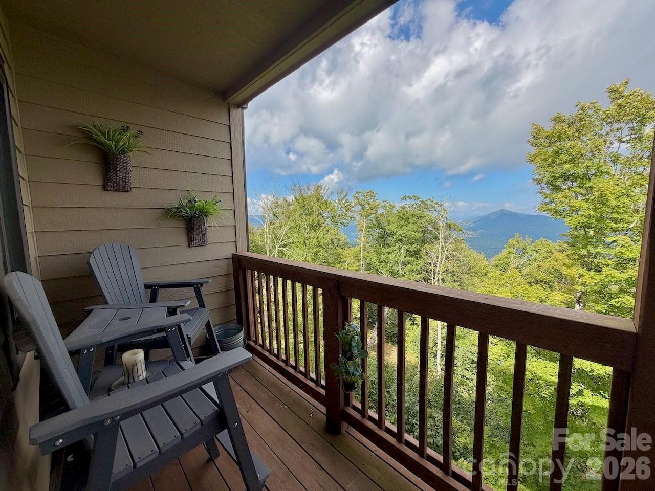Condominium at 102 Sugar Ski Drive, Sugar Mountain, photo 13 of 38