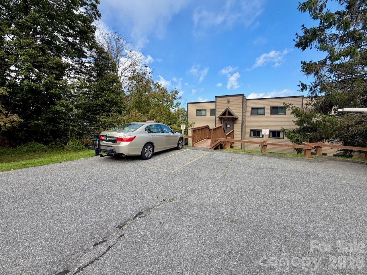 Condominium at 102 Sugar Ski Drive, Sugar Mountain, photo 38 of 38