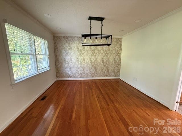 Single Family Residence at 1441 Shirebourn None, Hickory, photo 13 of 30