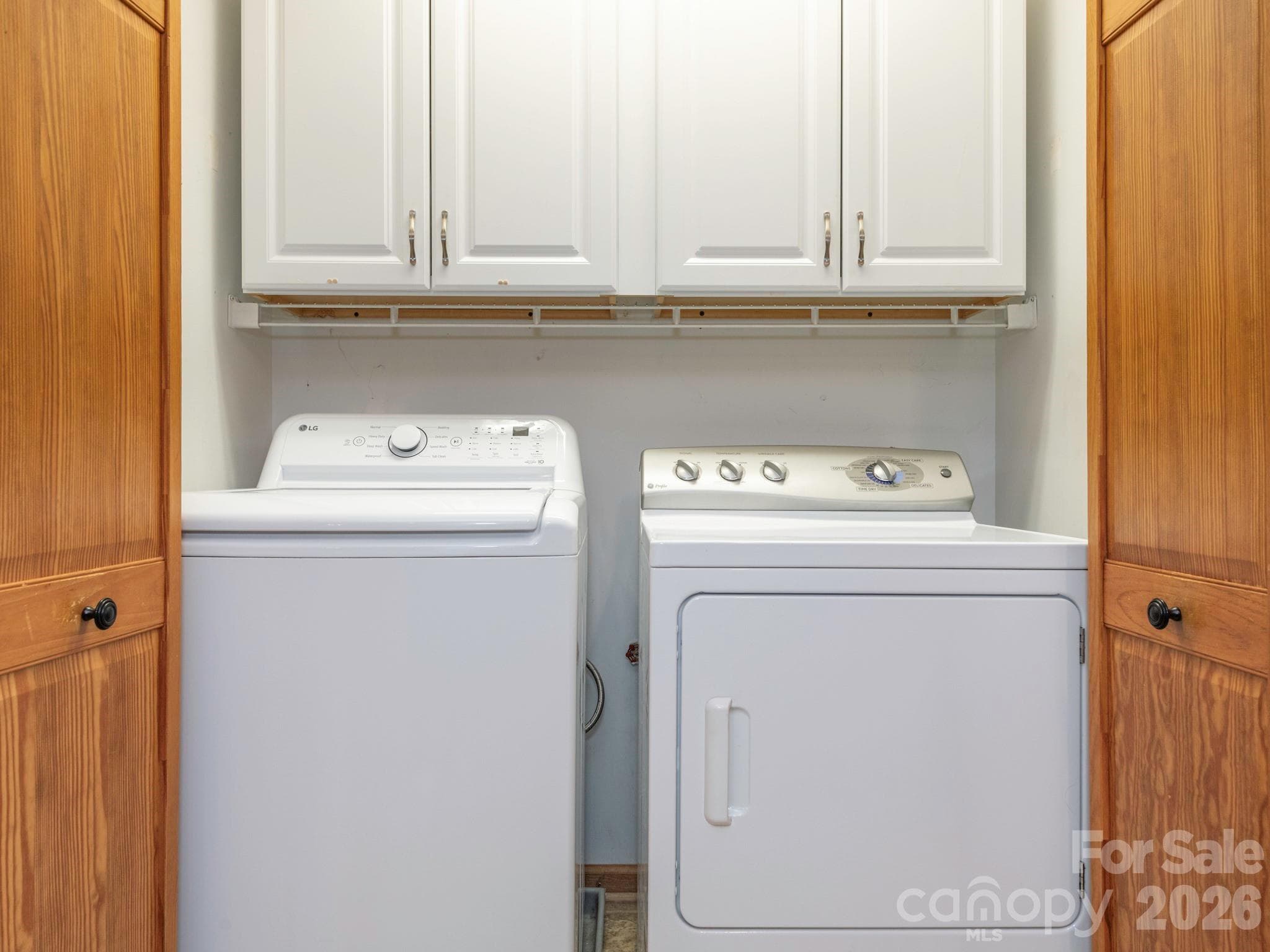 Single Family Residence at 2434 Plantation Road NW, Concord, photo 20 of 26