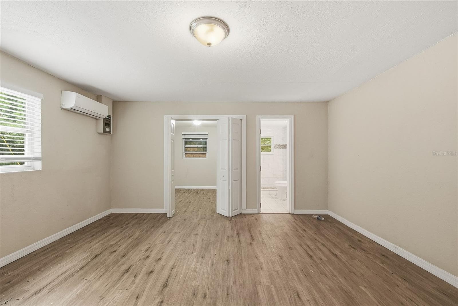 Single Family Residence at 6138 OAKCREST CIR, ORLANDO, photo 17 of 42
