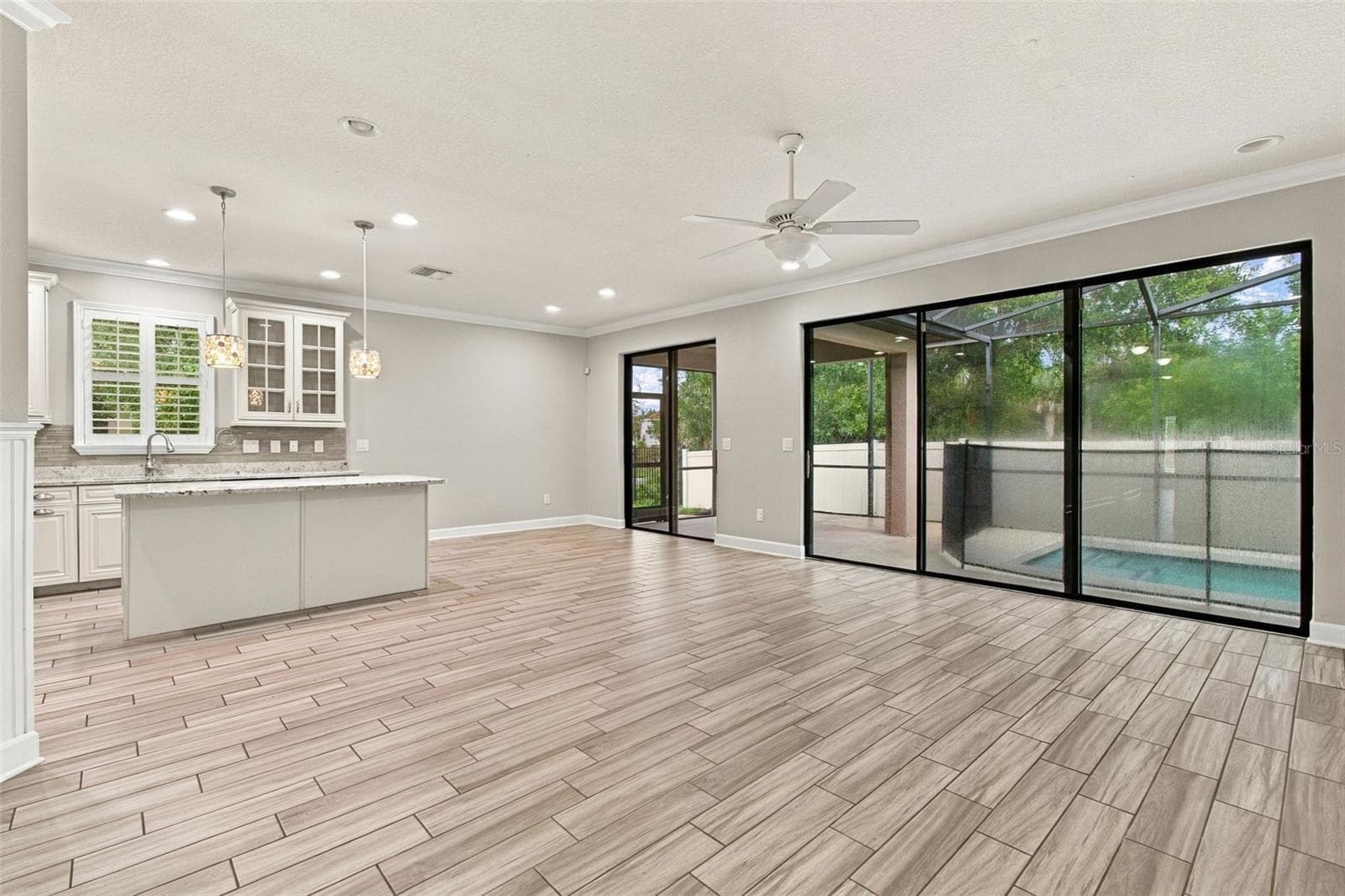 Living Room - 8021 WHITETAIL DEER WAY, TAMPA