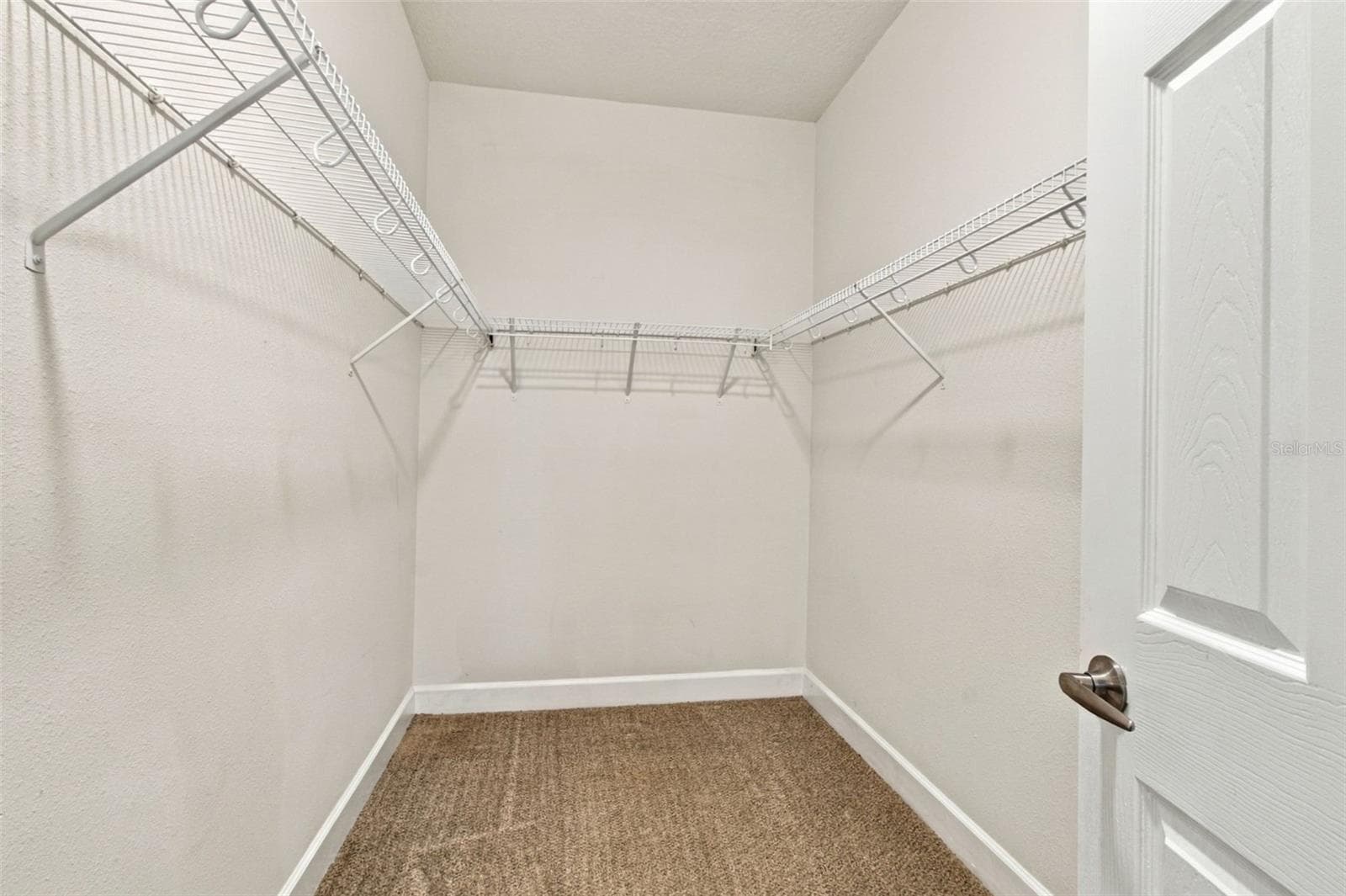 Primary Walk In Closet - 8021 WHITETAIL DEER WAY, TAMPA