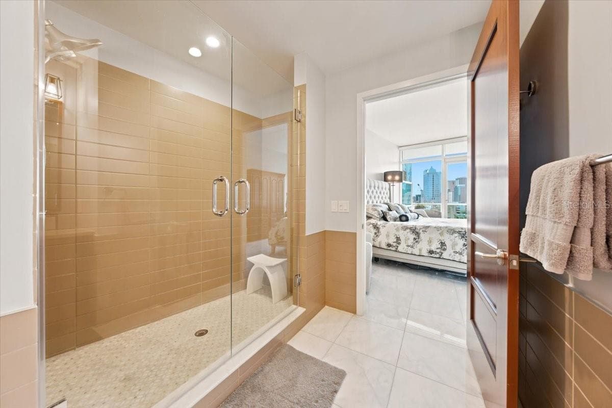 Remodeled Bathroom - 111 N 12TH ST #1704, TAMPA