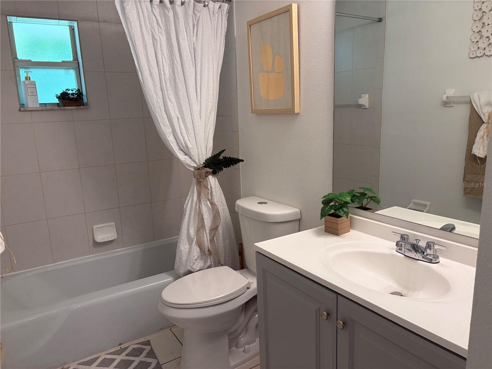 Guest Bath - 4651 SE 135TH PL, SUMMERFIELD