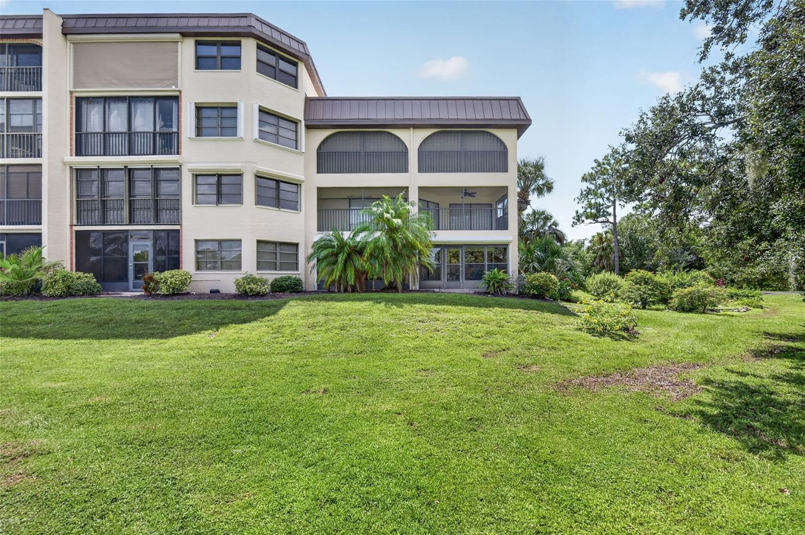 Condominium at 23465 HARBORVIEW RD #711, PORT CHARLOTTE, photo 40 of 72