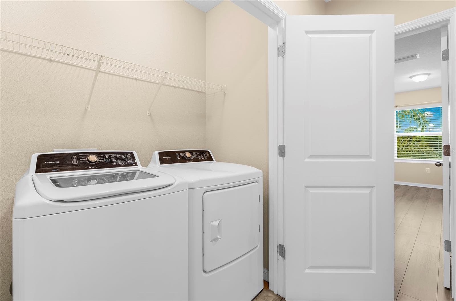 Townhouse at 2399 MIDNIGHT PEARL DR, SARASOTA, photo 10 of 46